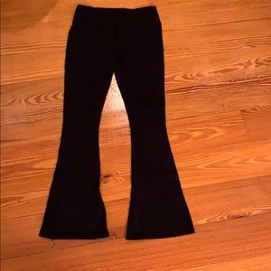 Splits59 medium short leggings